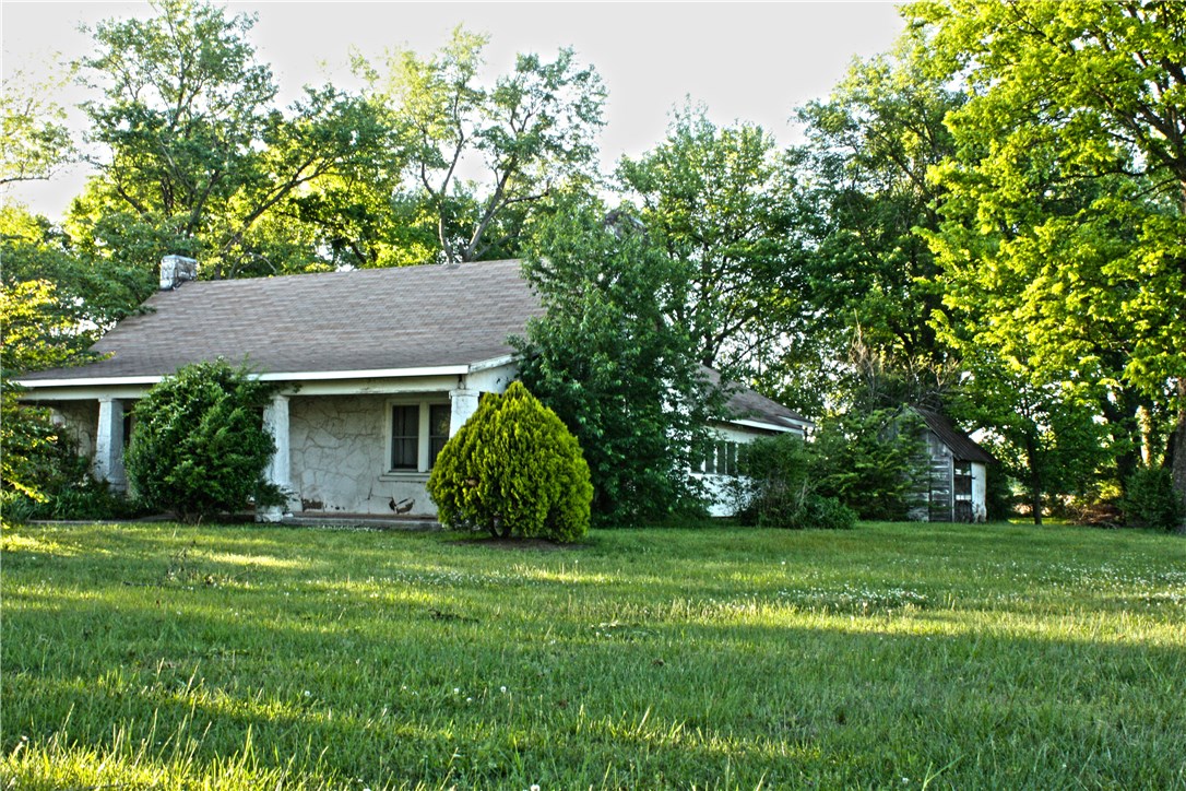 Elkins Outlots - Residential
