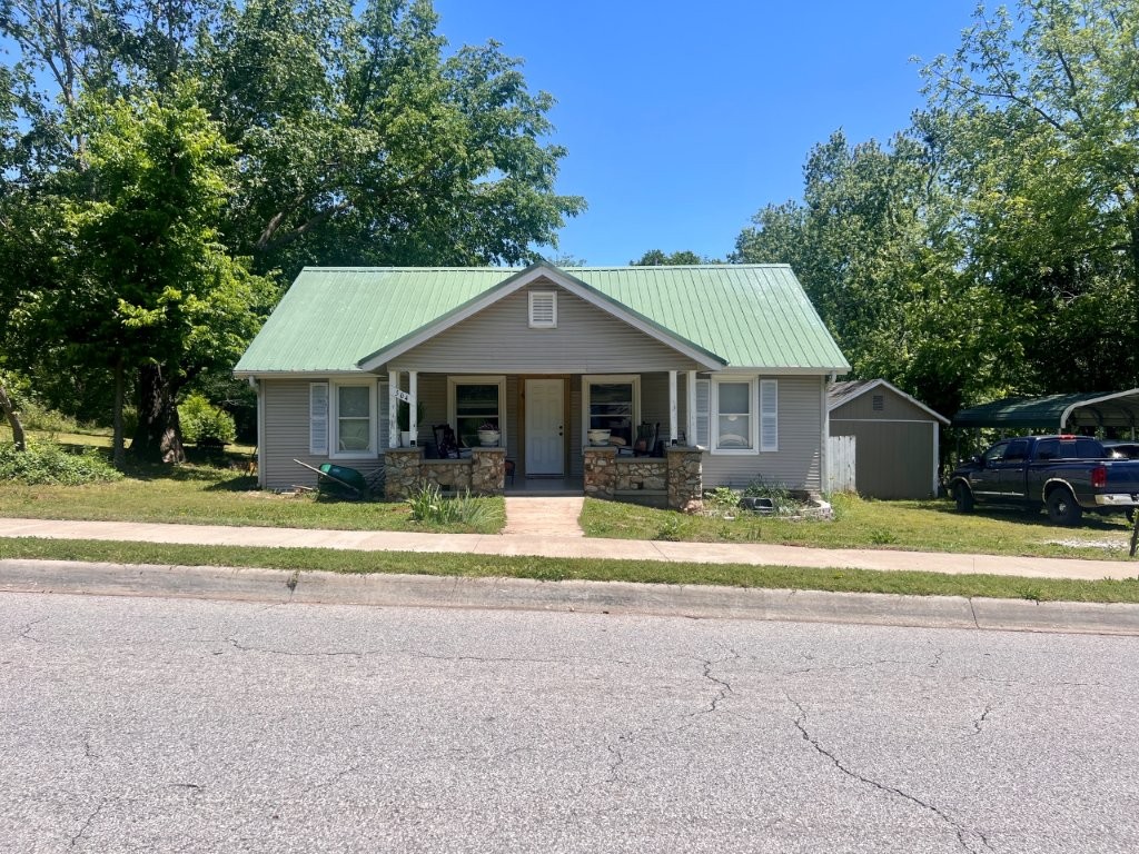 Charming and full of potential, 504 N College offers the perfect blend of location and livability! Enjoy being close to walking trails, splash pad, schools, and more while still having a place to relax and call home. With spacious living areas, a welcoming atmosphere, and room to make it your own, this property is ready for its next chapter. Schedule your showing today!