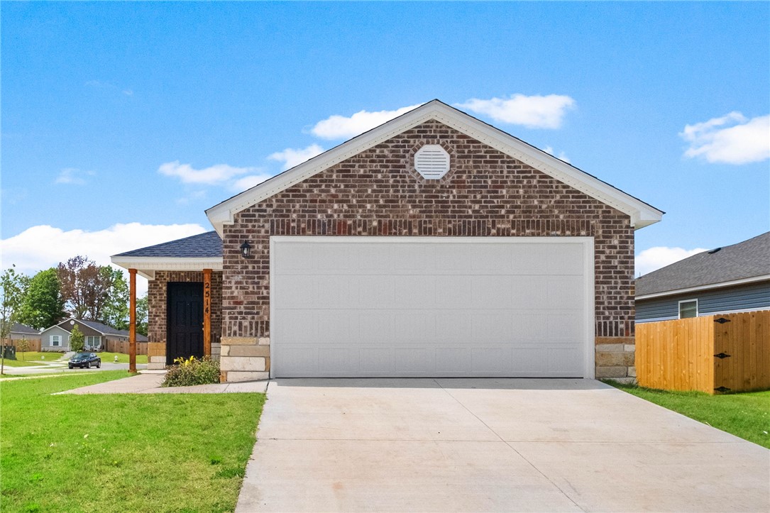 Riverside Village Sub Ph 21 - Residential Lease