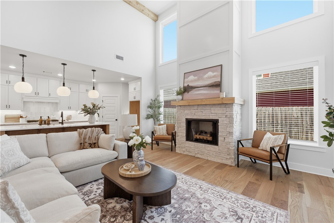 MAPLE ESTATES PH III-CENTERTON - Residential