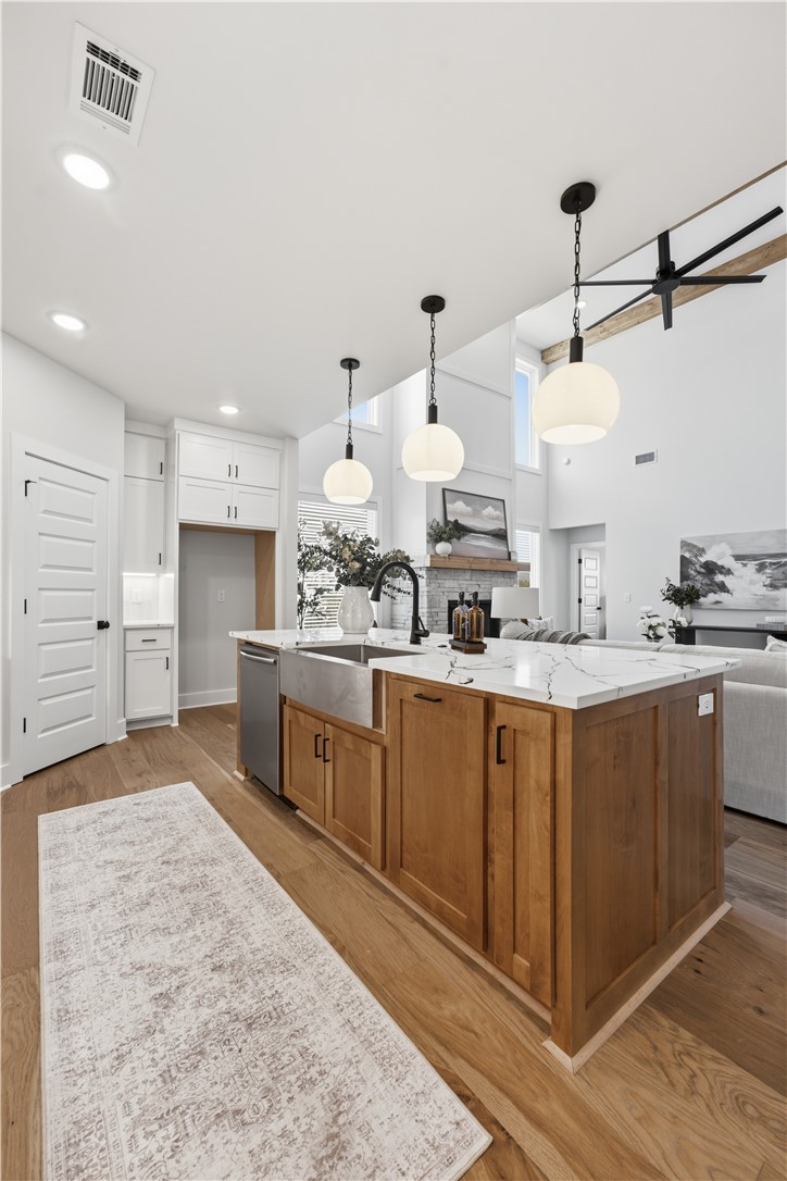MAPLE ESTATES PH III-CENTERTON - Residential