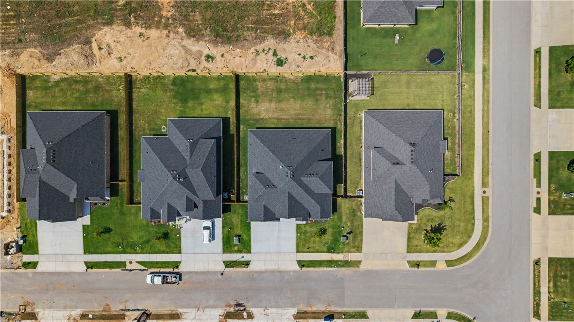 MAPLE ESTATES PH III-CENTERTON - Residential