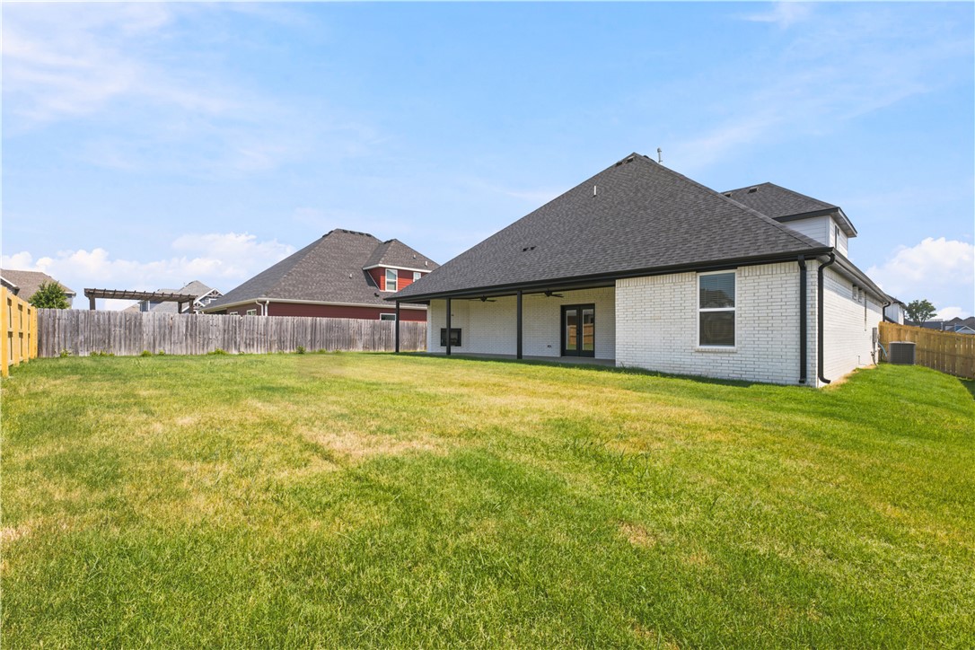 MAPLE ESTATES PH III-CENTERTON - Residential