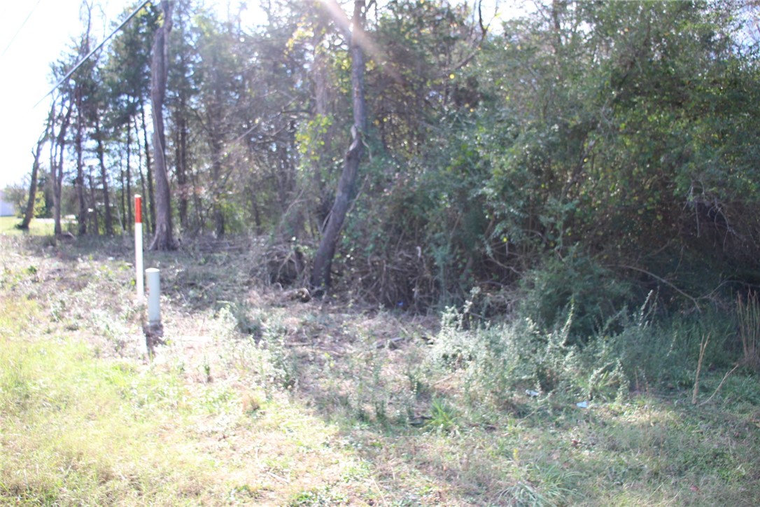 Breeze Hills Acres - Land