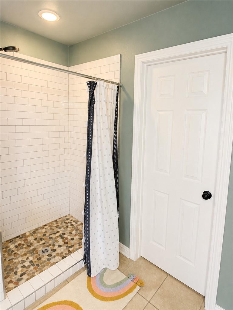 Bellview Residence Add Ph 2 Rogers - Residential Lease