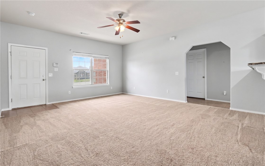 LAKEWOOD CROSSING SUB PH 1-ROGERS - Residential