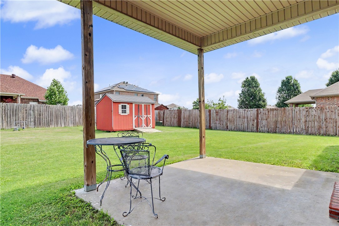 LAKEWOOD CROSSING SUB PH 1-ROGERS - Residential