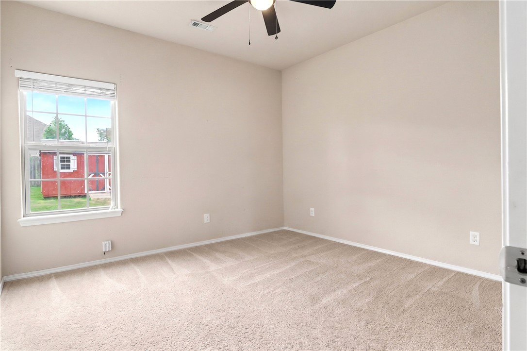 LAKEWOOD CROSSING SUB PH 1-ROGERS - Residential