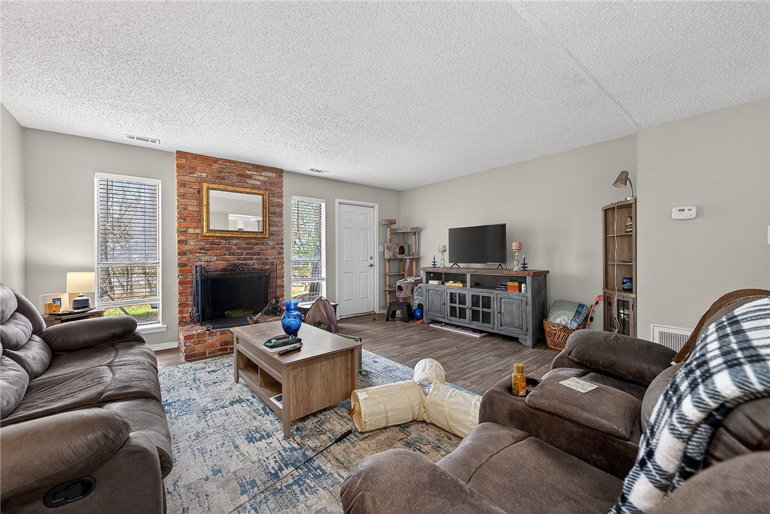 Kantz Place - Residential