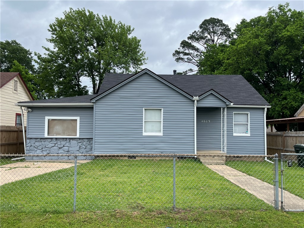 Take a look at this charming home! With new paint throughout, the home feels light, welcoming, and ready for its next owner. Ideally situated near schools, shopping, and dining, you’ll love the convenience of this location. A perfect place to settle in and make it your own!