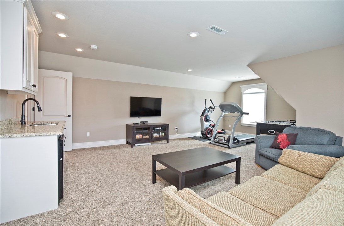 Woods Creek - Residential