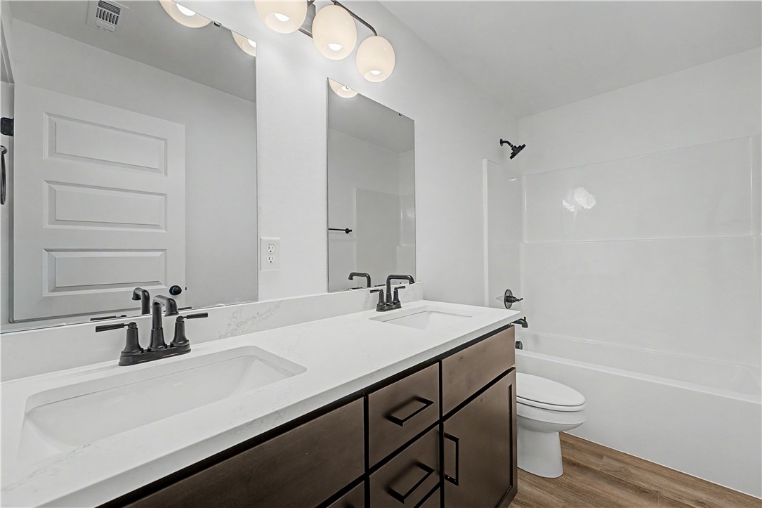 Woodcrest Walk - Residential