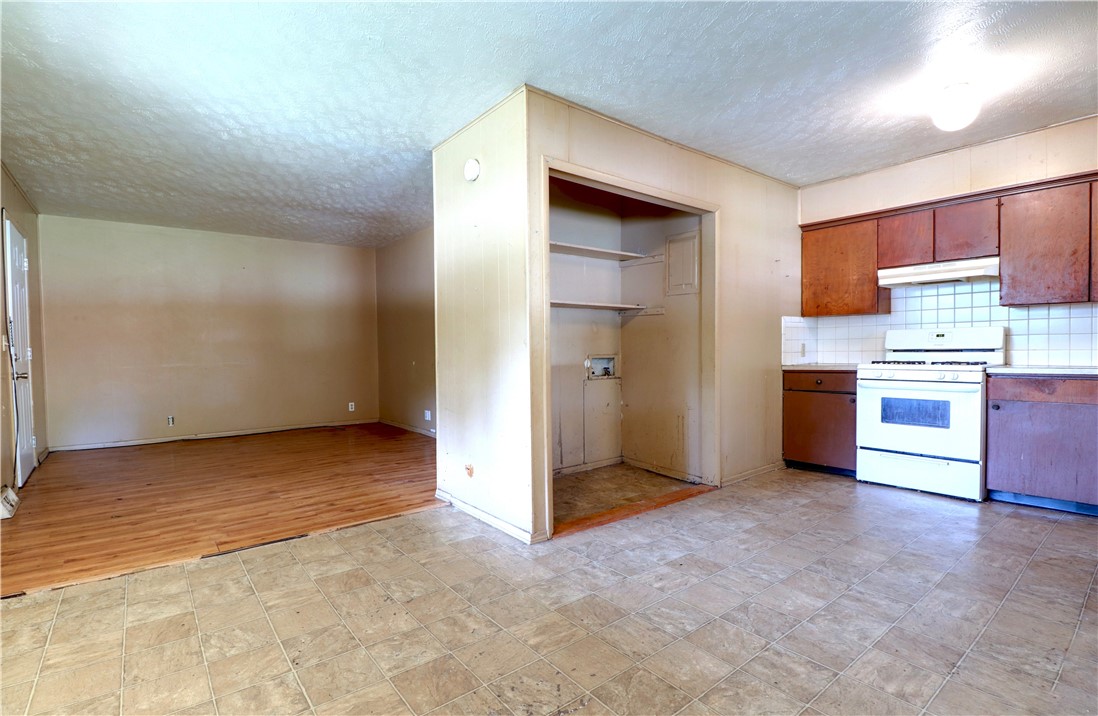 Jack Allumbaugh Sub - Residential Income
