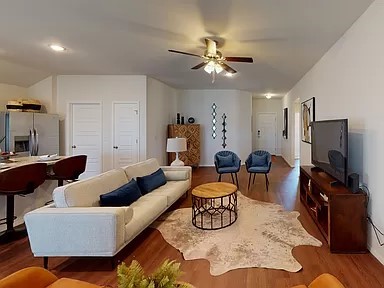 CROWDER AVENUE SUB PH 1-GENTRY - Residential