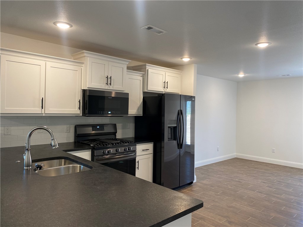 Woodward Hills - Residential Lease