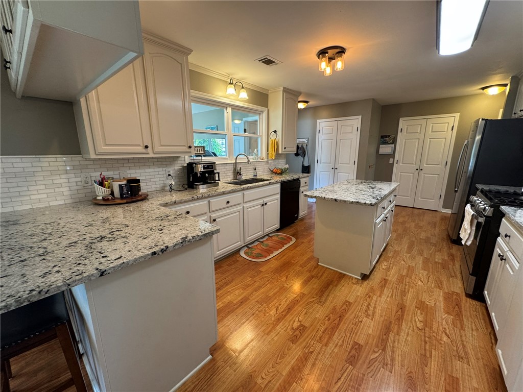 Brookside Est Phse 1,2&3 - Residential