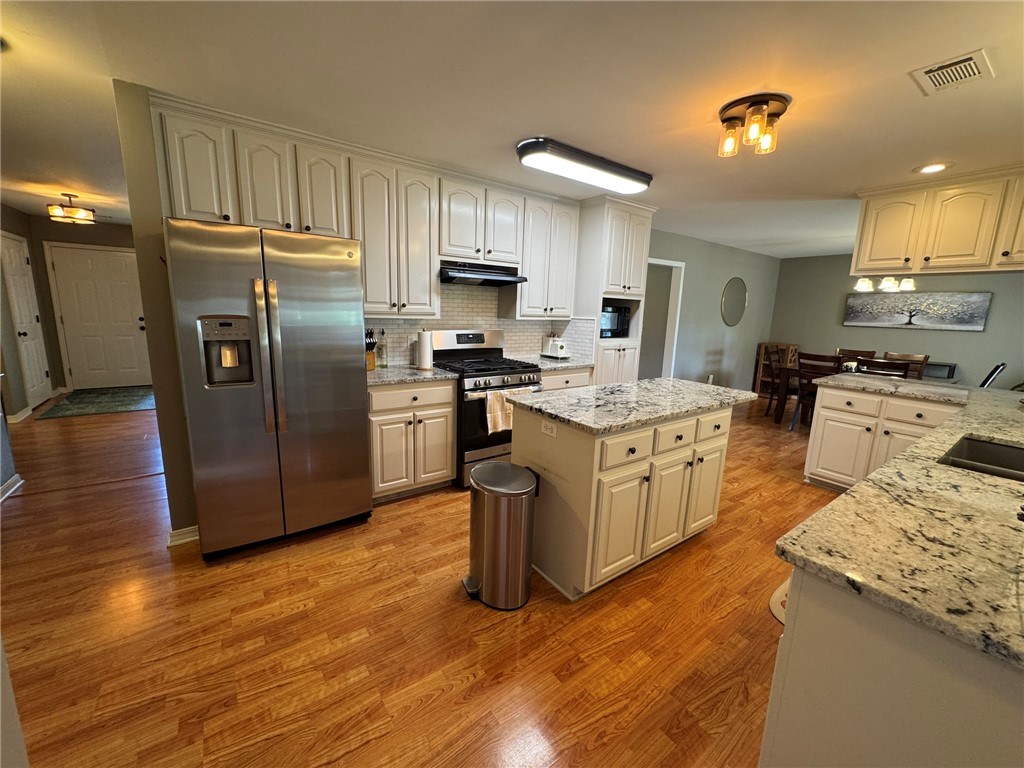 Brookside Est Phse 1,2&3 - Residential
