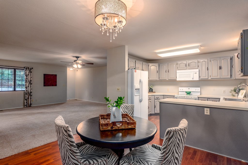 Radnor Sub Bvv - Residential Lease