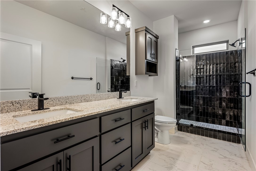 Dixieland Townhomes - Residential