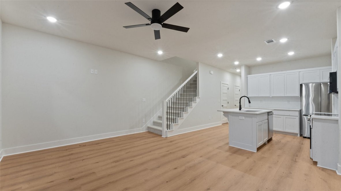 CRYSTAL COVE PH I - Residential