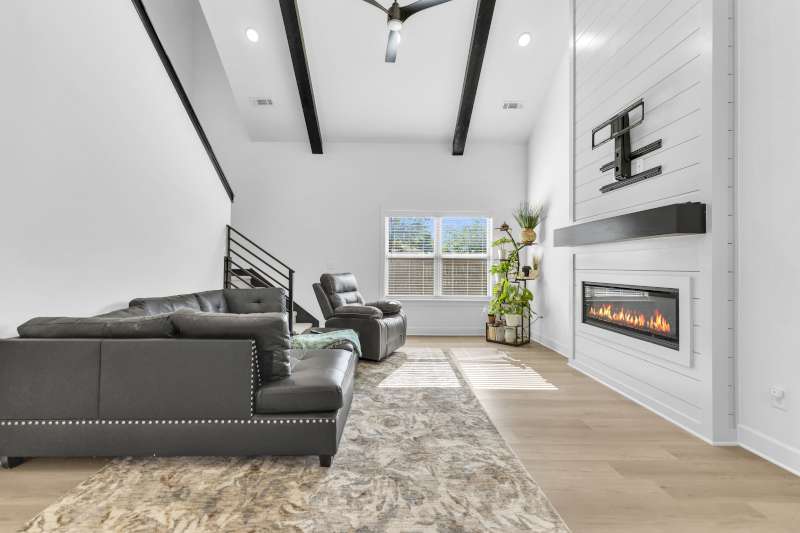 33-20-31-CENTERTON - Residential