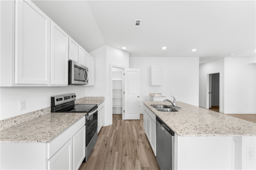 Applewood Estates Highfill - Residential Lease