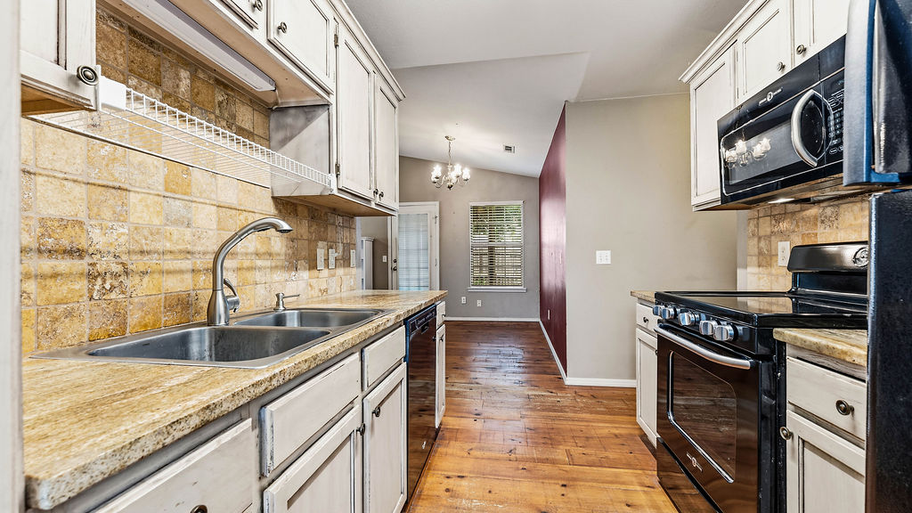 Pine Crest Add Ph I - Residential