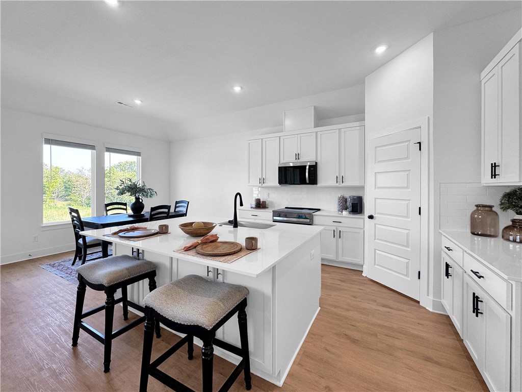 Noah's Landing - Residential