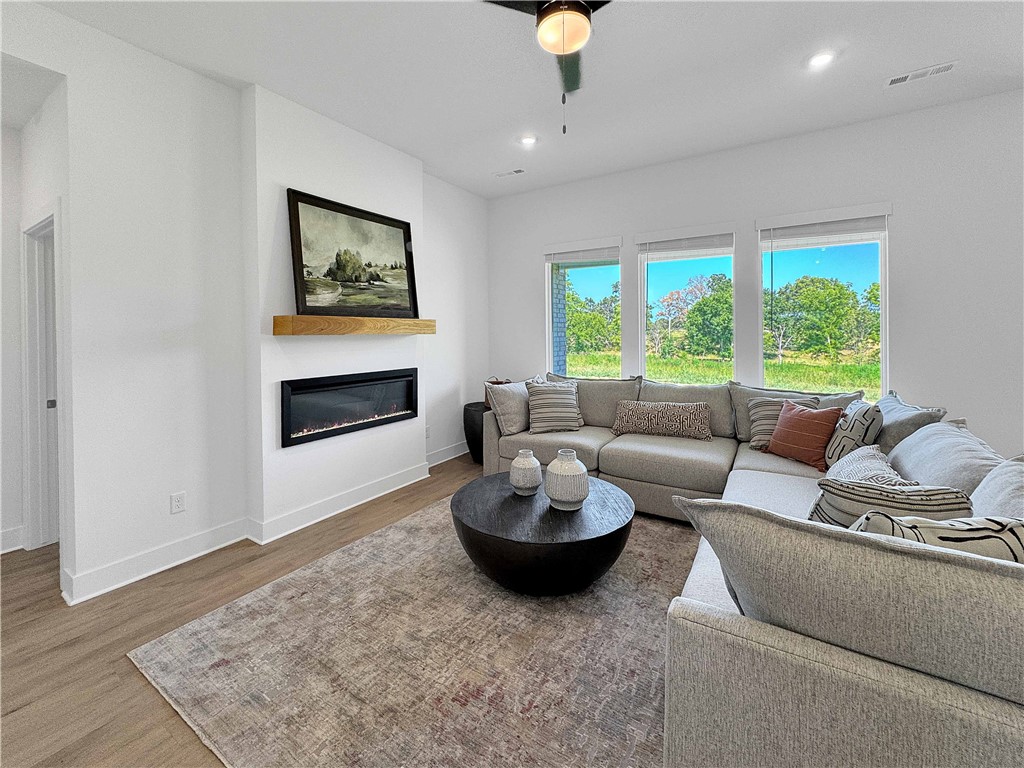 Noah's Landing - Residential