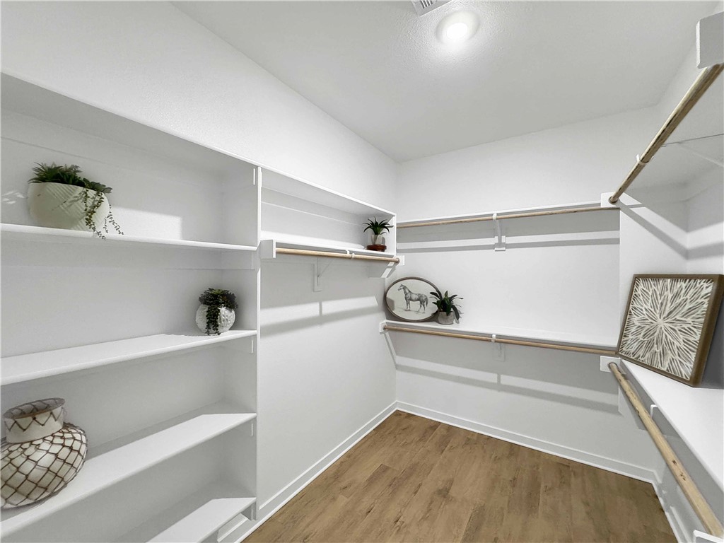 Noah's Landing - Residential