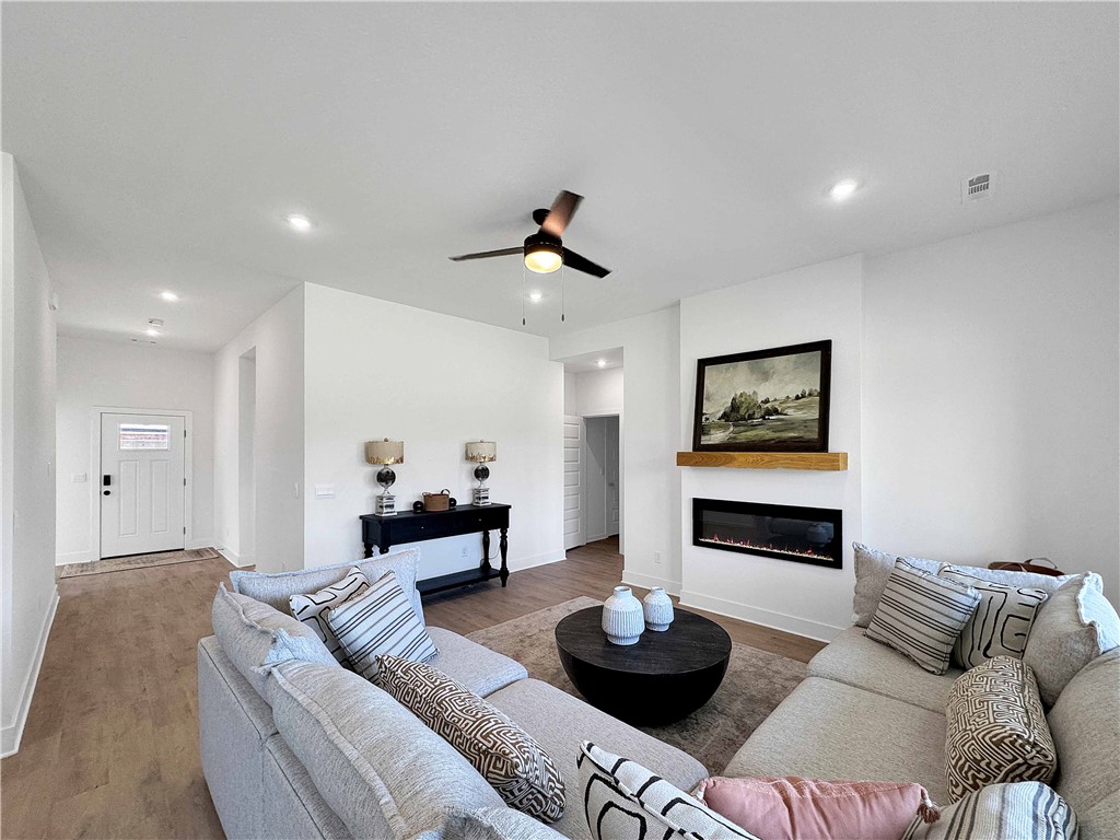 Noah's Landing - Residential