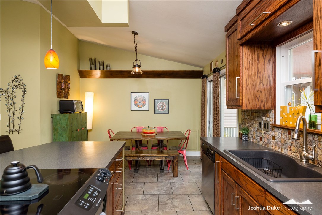 Maple Crest Add - Residential