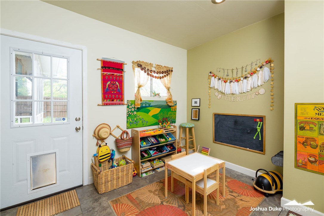 Maple Crest Add - Residential