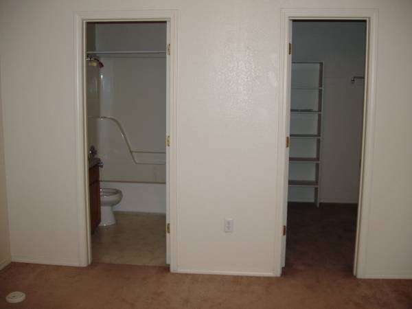 Applegate Sub Bentonville - Residential Lease