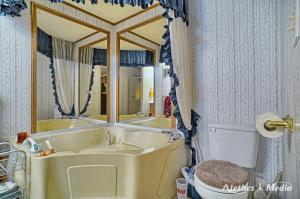 Dixon Springs Road - Residential