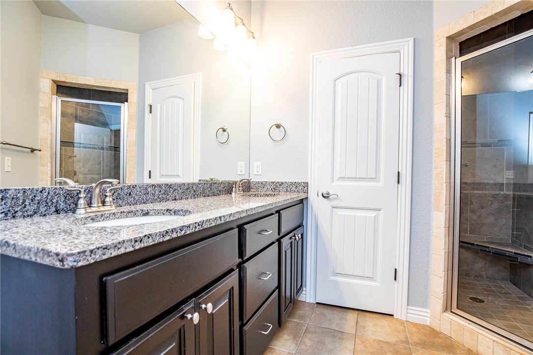 Riverwalk Farm Estate Ph Iii Bentonville - Residential Lease