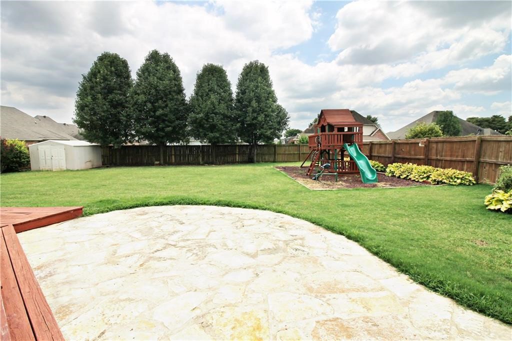 Willowbend Sub Bentonville - Residential Lease