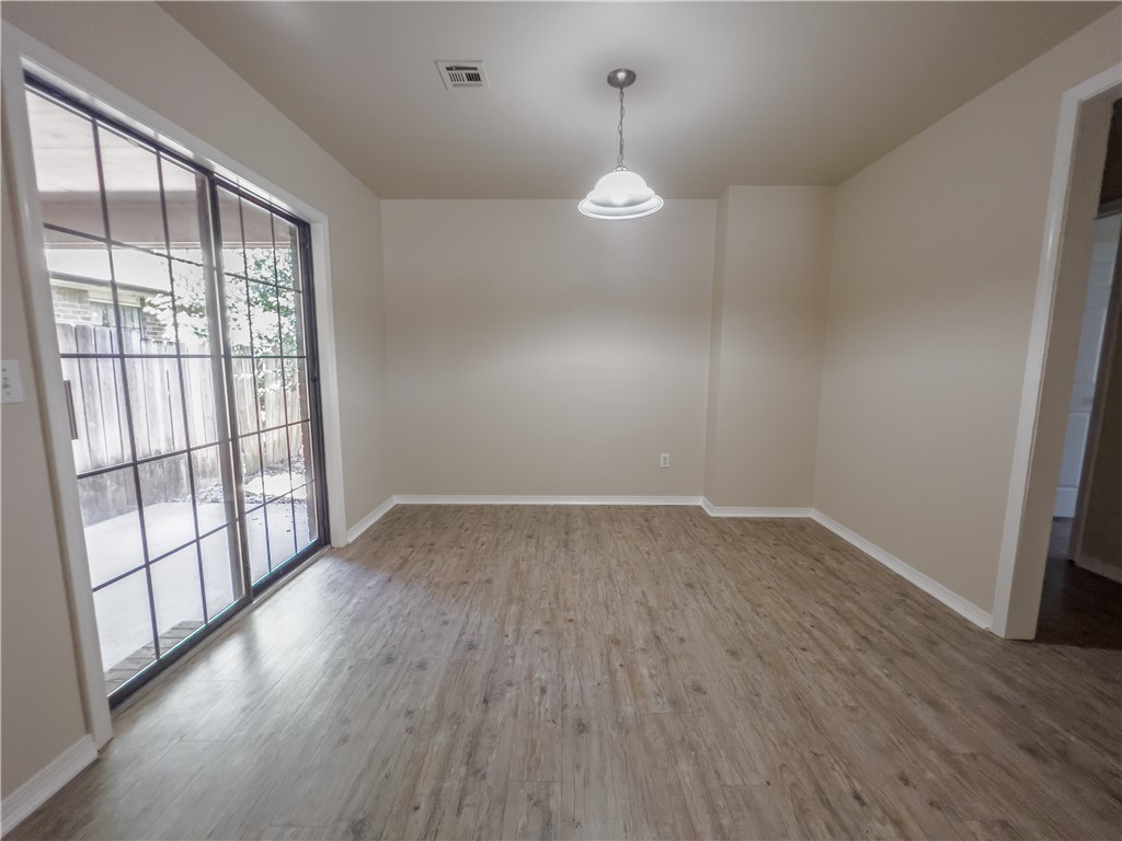 Glendale Add Rogers - Residential Lease