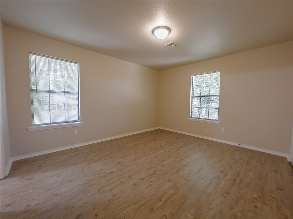 Glendale Add Rogers - Residential Lease
