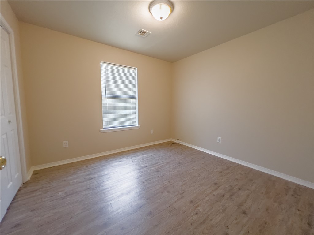 Glendale Add Rogers - Residential Lease
