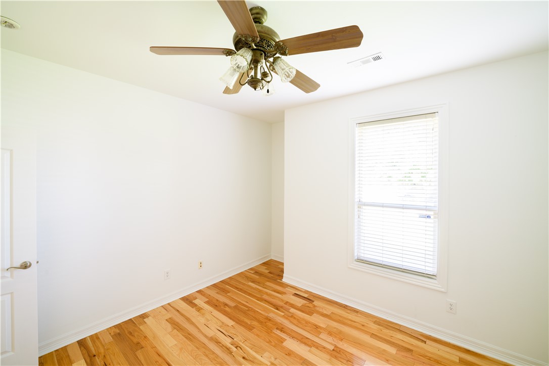 Brighton Heights Sub Bentonville - Residential Lease