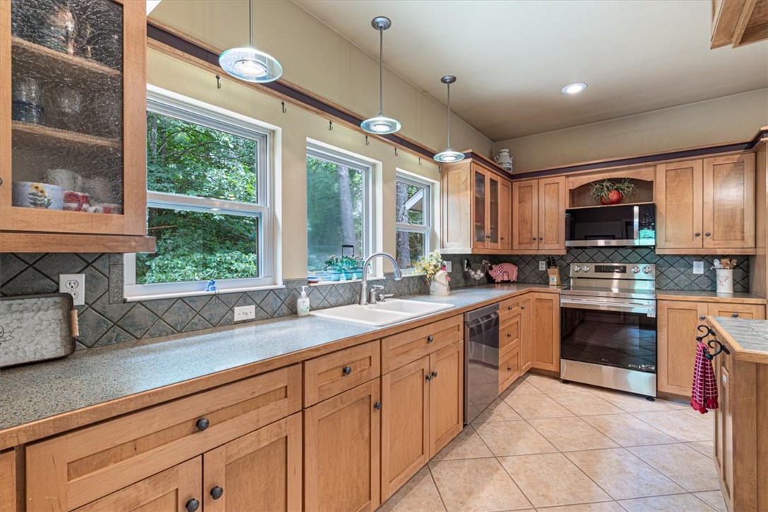 Brigadoon Sub Bvv - Residential