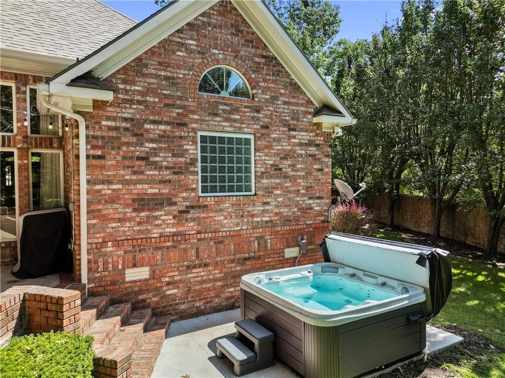 El Contento Acres Bentonville - Residential