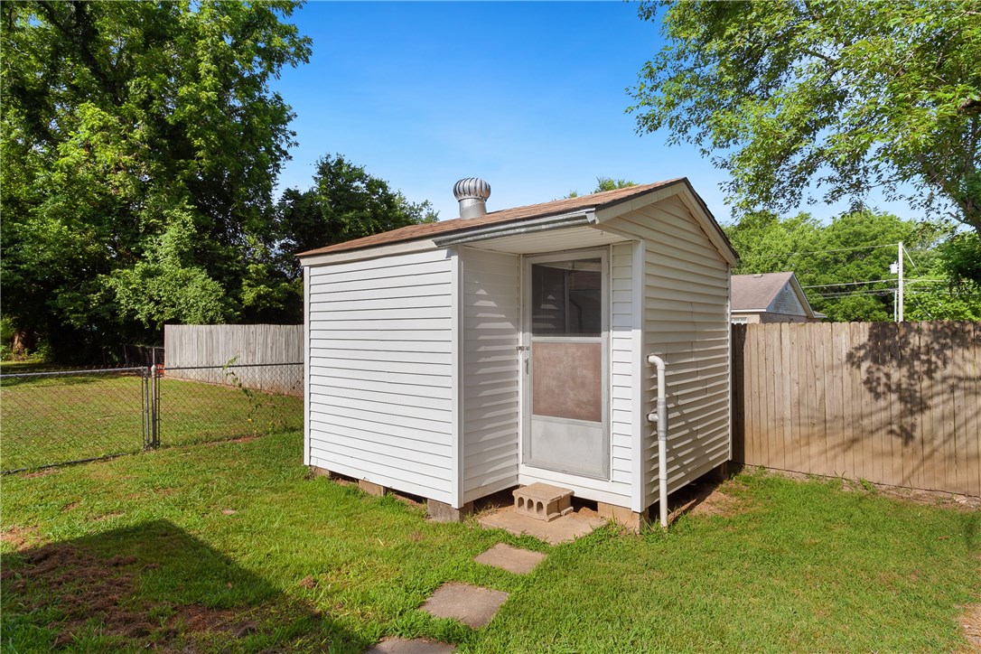 Lincoln Outlots - Residential