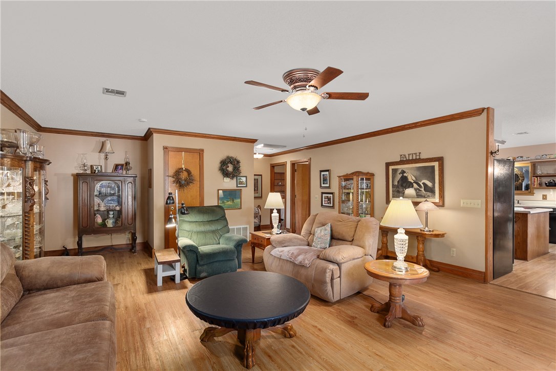Lincoln Outlots - Residential