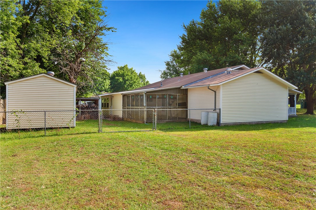 Lincoln Outlots - Residential