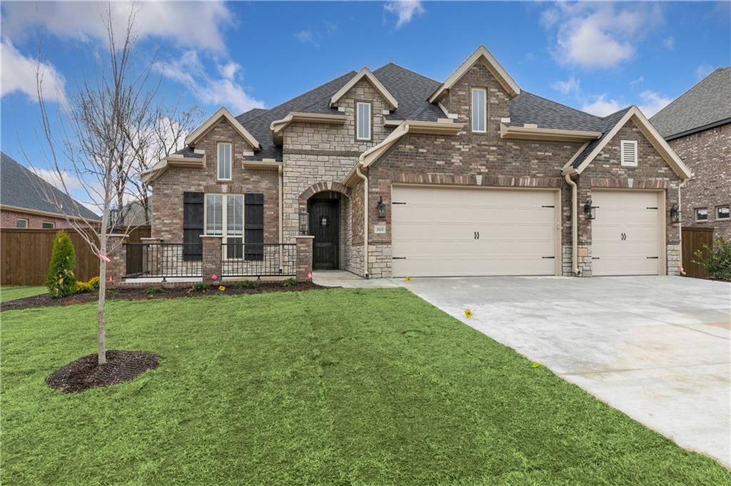 This Nearly New 4 Bedroom, 4 Bath Sits In Popular Lochmore Sub And Offers Everything Your Heart Could Desire. Open Living Area w/ Fireplace. Chefs Kitchen. Main Level Primary Suite w/ Spa Like Primary Bath. 3 Secondary Beds Plus Office Nook. Each Bed Offers An Attached Bath. Porch And Covered Back Patio. Fully Fenced Yard