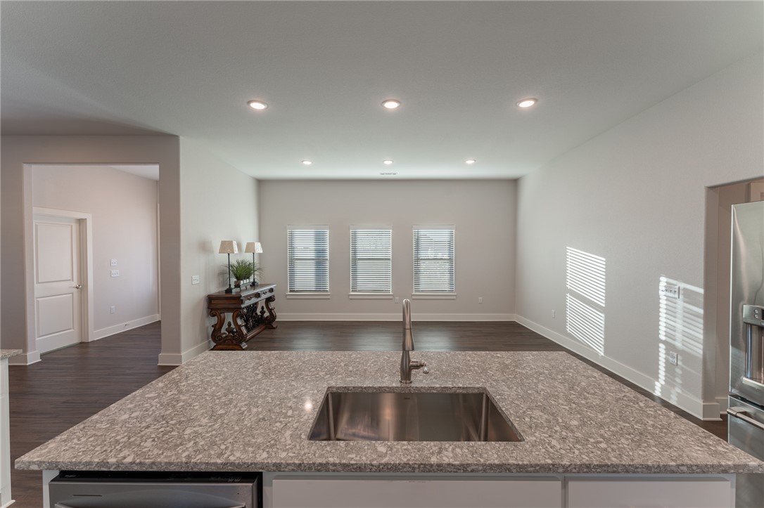 Bethel Elm - Residential