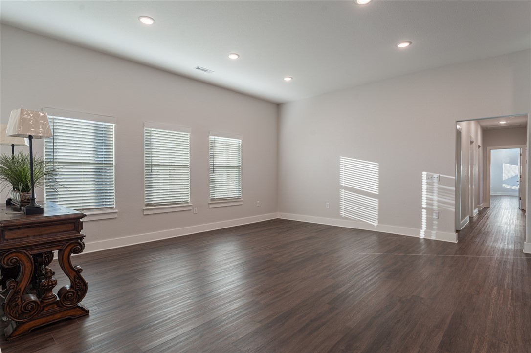 Bethel Elm - Residential