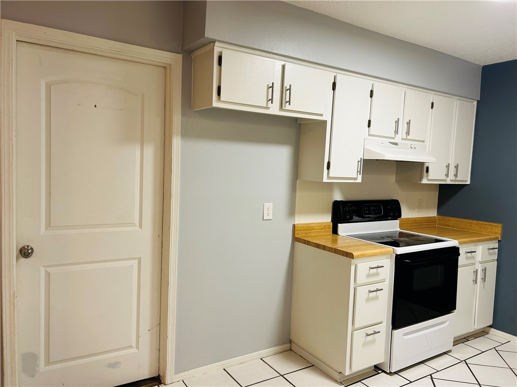 Westridge Sub Ph 2 Rogers - Residential Lease